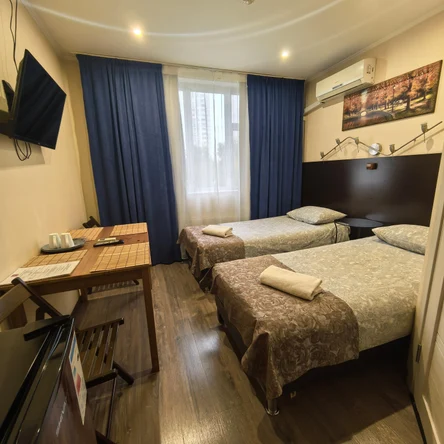 Номер №17 Стандарт с одной двухместной (180см) или двумя одноместными кроватями  (90+90см) до 2-х гостей