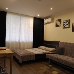Номер №2 Комфорт с двухместной кроватью (140см) и Диваном до 4-х гостей