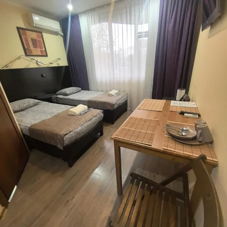 Номер №3 Стандарт с одной двухместной (180см) или двумя одноместными кроватями  (90+90см) до 2-х гостей