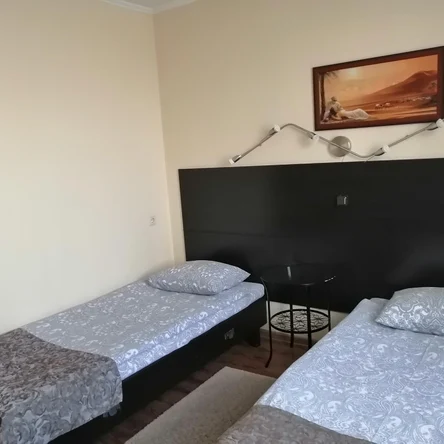 Номер №8 Стандарт с Тремя кроватями  (90+90+90см) до 3-х гостей + доп. место