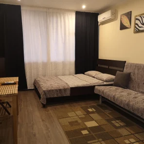 Номер №12 Комфорт с двухместной кроватью (140см) и Диваном до 4-х гостей